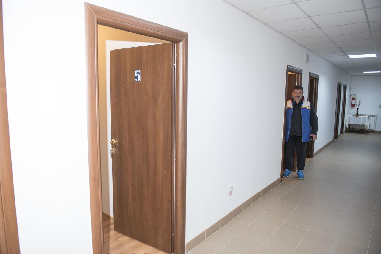 Hostel Ruxandra Focsani Exterior photo