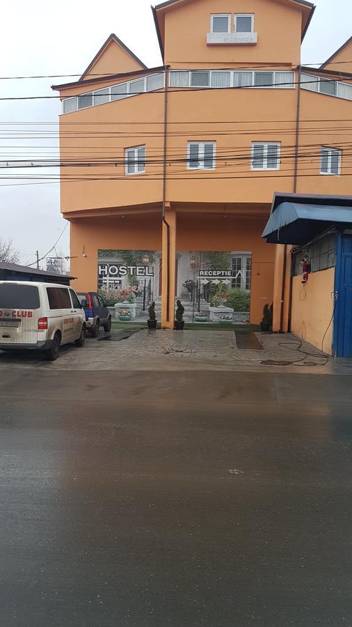 Hostel Ruxandra Focsani Exterior photo